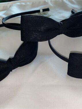 1-Headband Black Bow